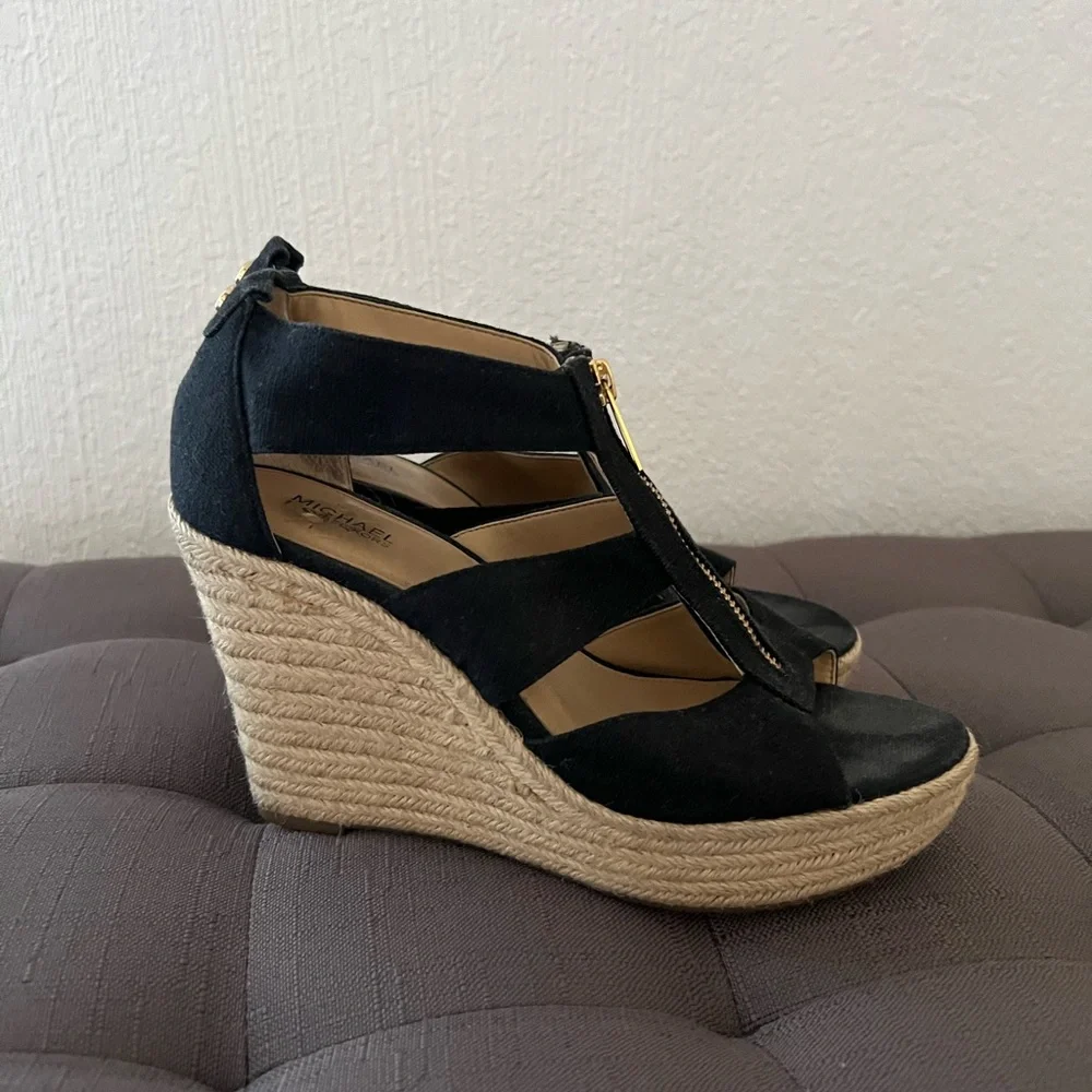 Michael Kors Black and Tan Wedge Sandals - Picture 2 of 5